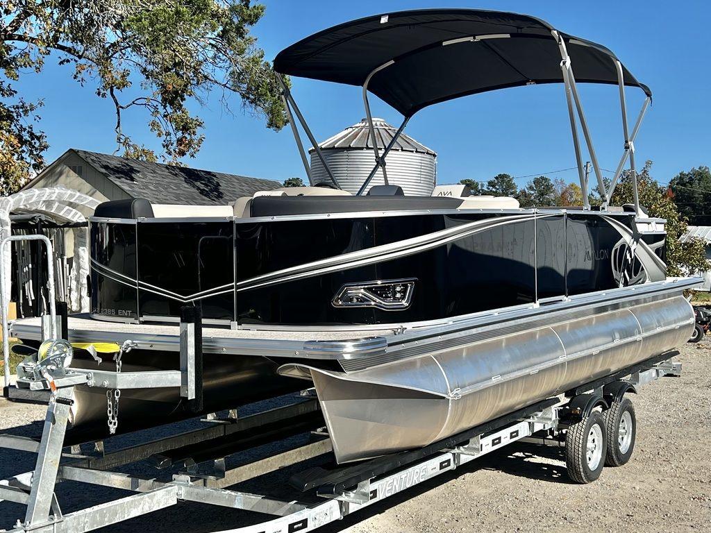 2025 Avalon LSZ 23 Entertainer - IN STOCK