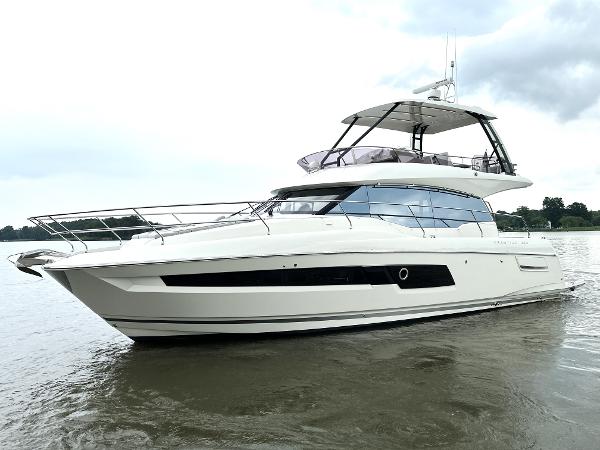 Prestige 460 2022 Prestige Yachts 460 Fly