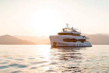 2026 Numarine 32XP