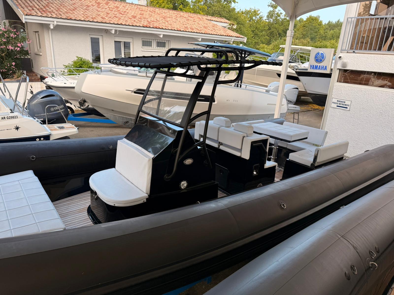 2024 Sea Water phantom 300