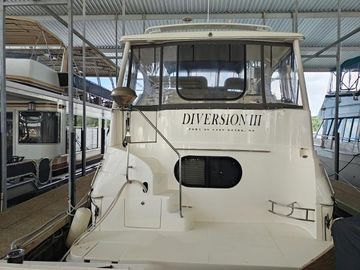 2002 Silverton 43 Motor Yacht