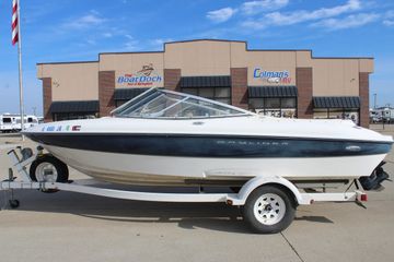 2002 Bayliner 1950 Capri Classic