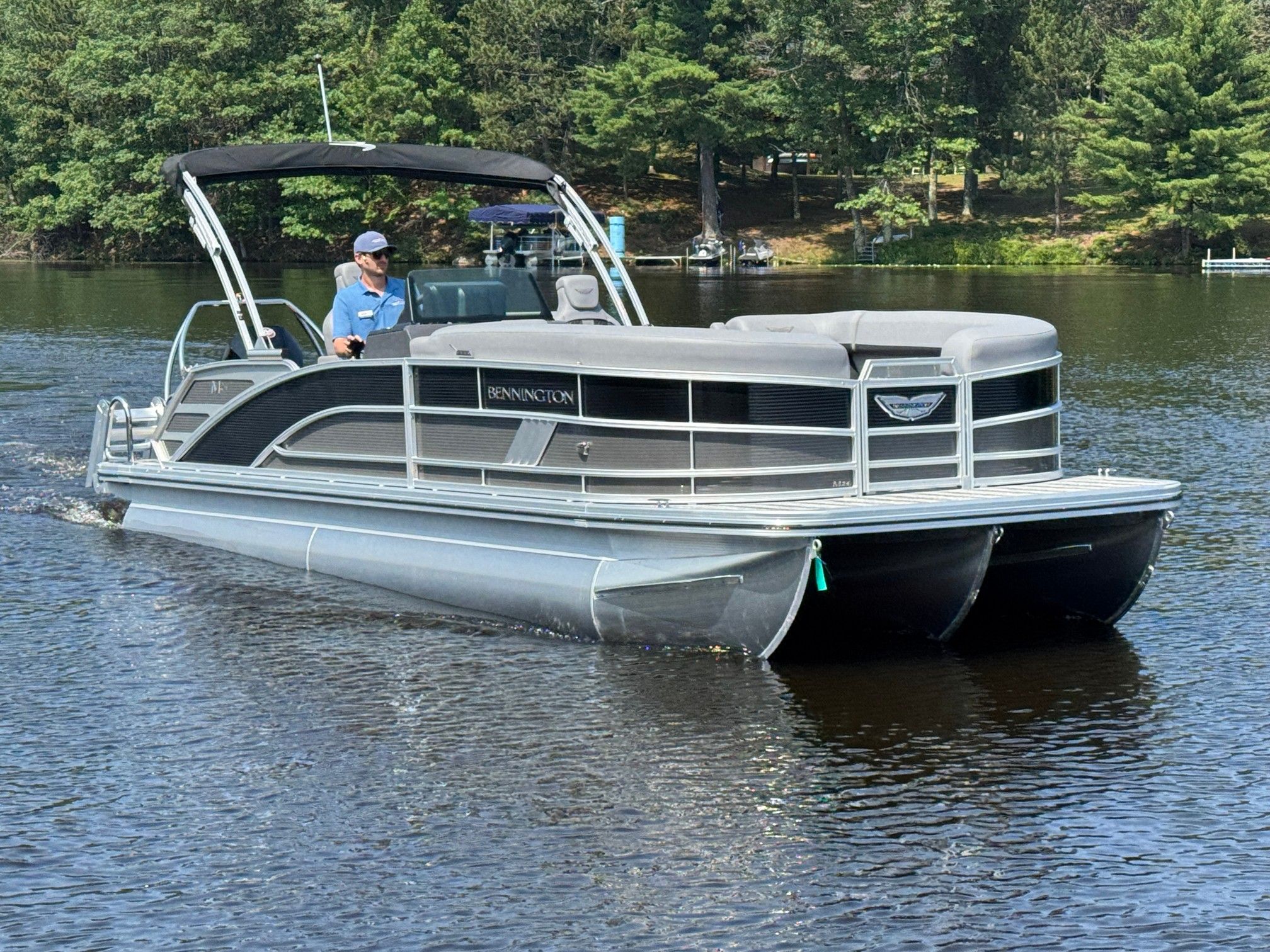 2025 Bennington 24MSB-SPS
