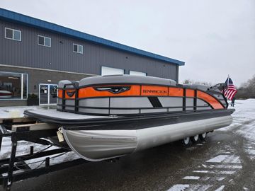 2025 Bennington 24MSB-SPS (PB)