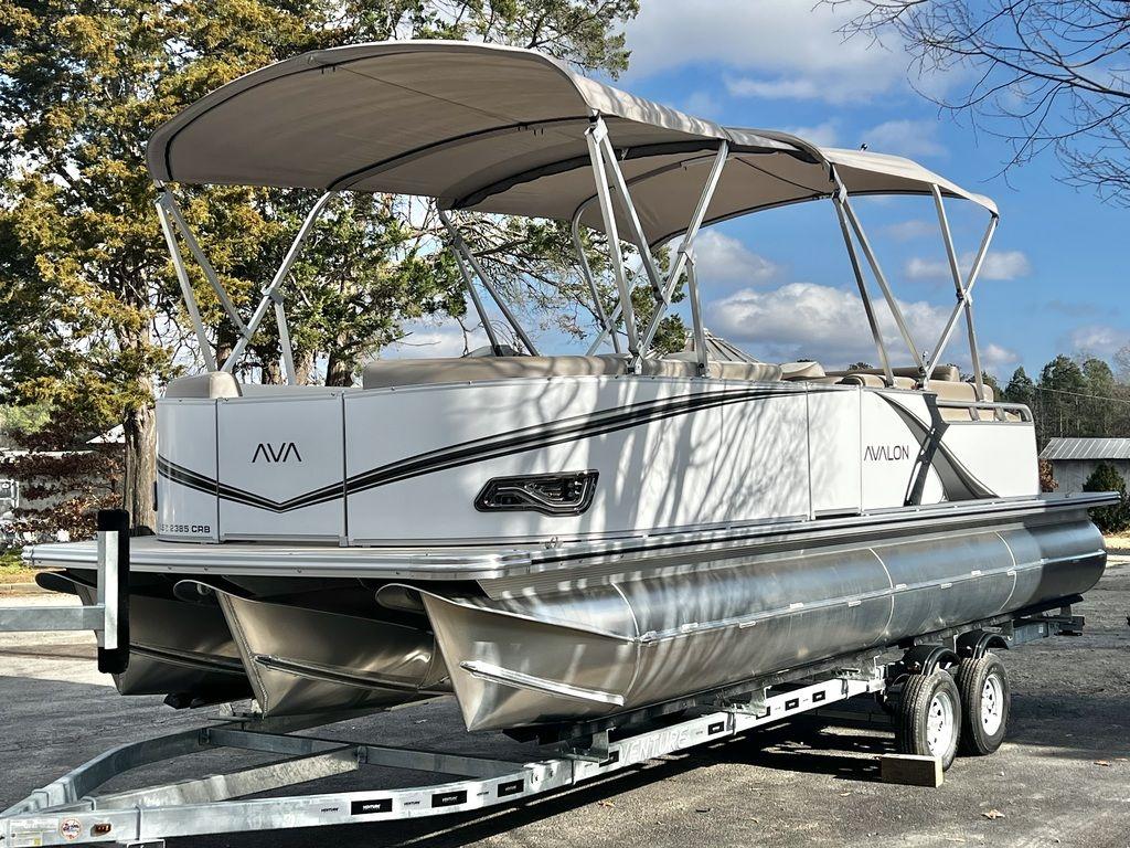2025 Avalon LSZ 23' Cruise Rear Bench TT - Triple Toon - IN STOCK