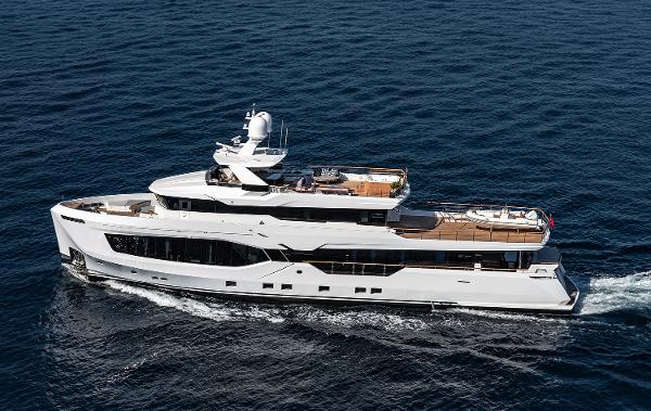 Numarine 37XP
