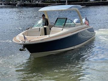 2023 Chris-Craft Launch 31 GT