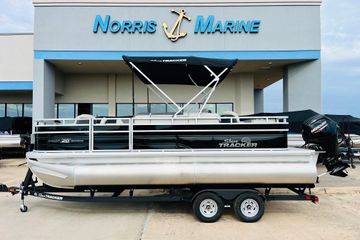 2026 Sun Tracker Fishin' Barge 20 DLX