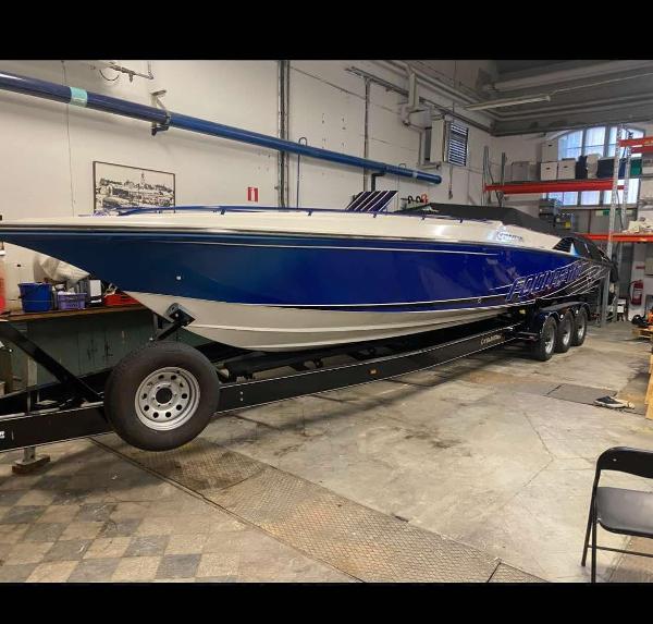 2007 Fountain 35 Executioner
