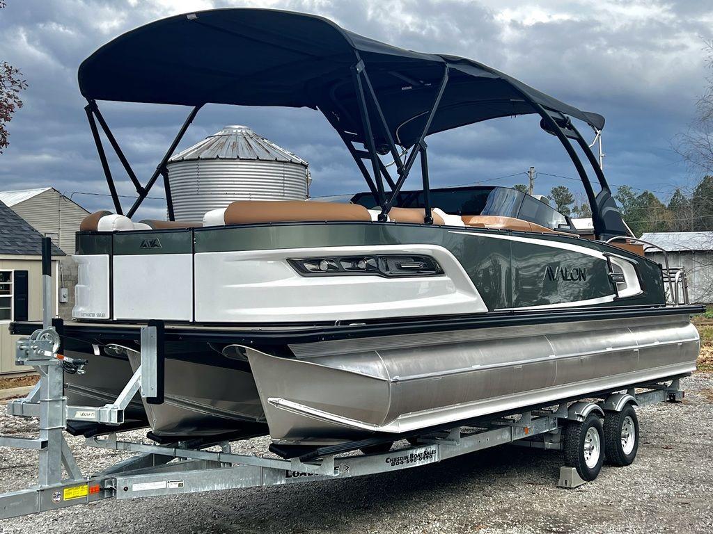 2024 Avalon Excalibur LTD 25' EliteWindshield - Triple Toon - IN STOCK! Rigged & Ready!