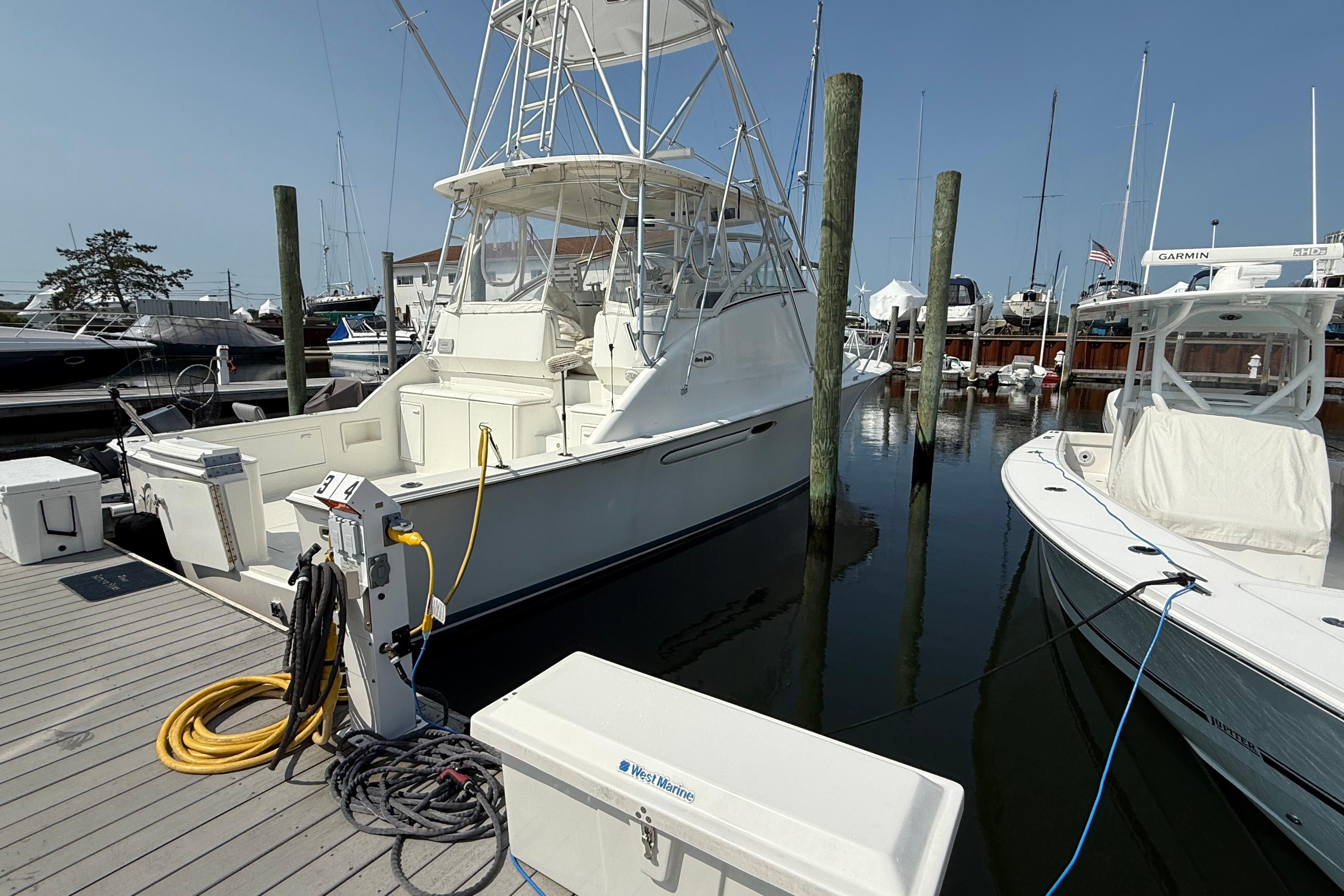 1999 Ocean Yachts 40 Express