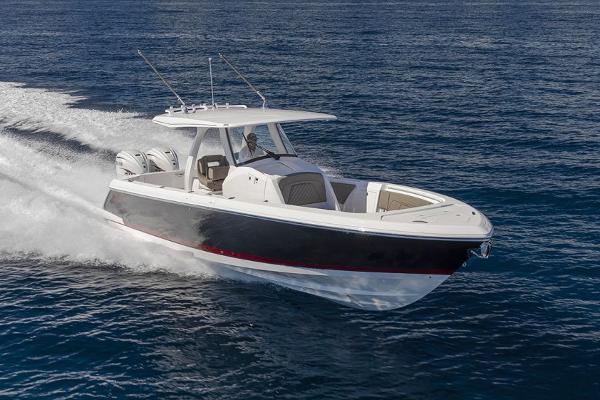 2025 Intrepid 345 Nomad SE