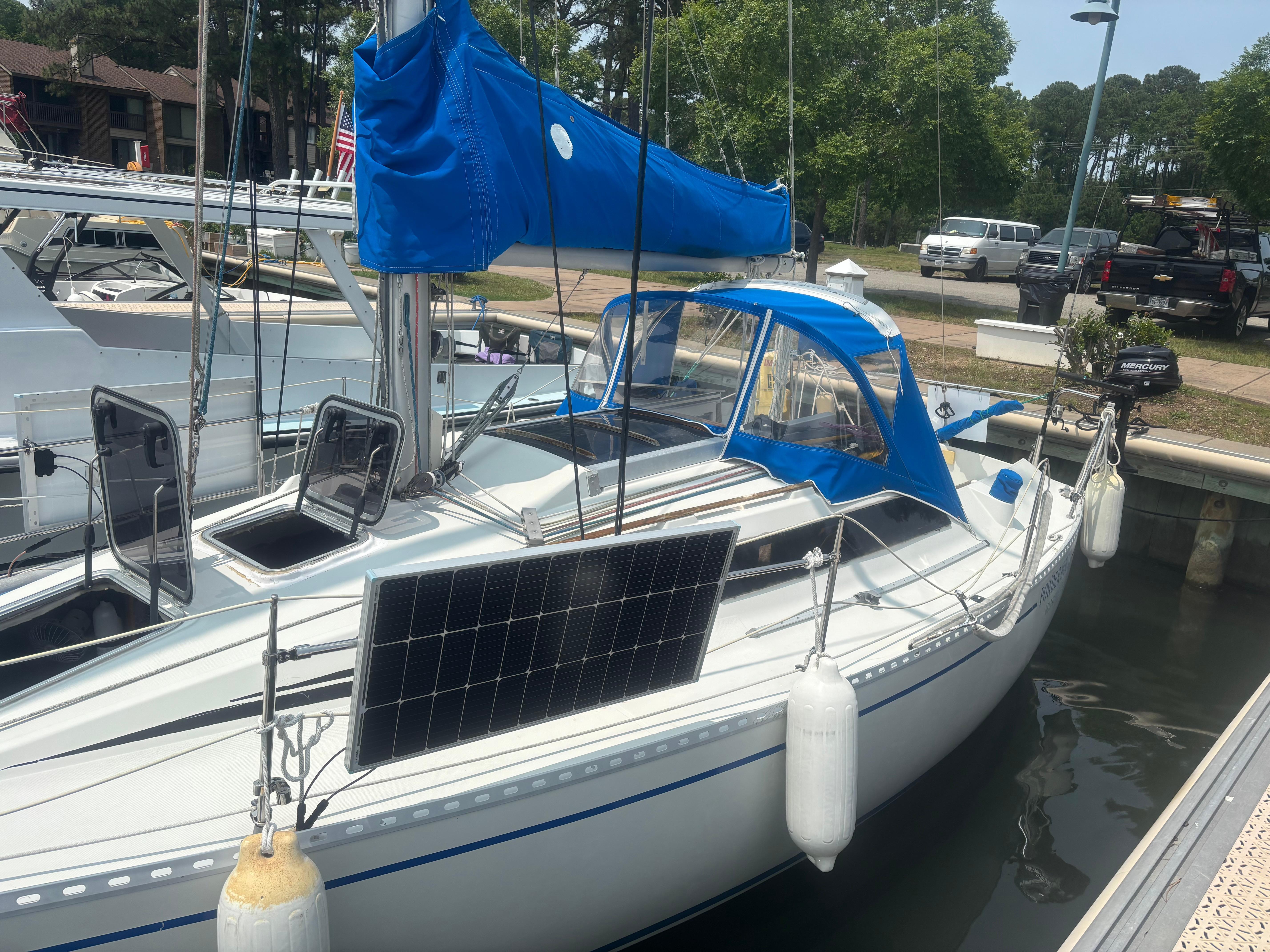 1985 Beneteau First 29