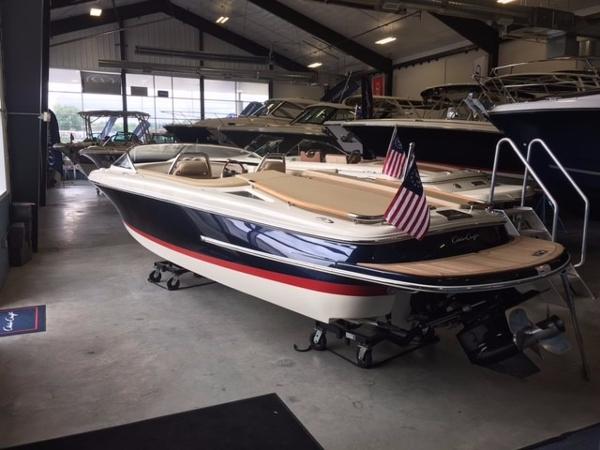 Chris-Craft Capri 21: A Retro Runabout - boats.com