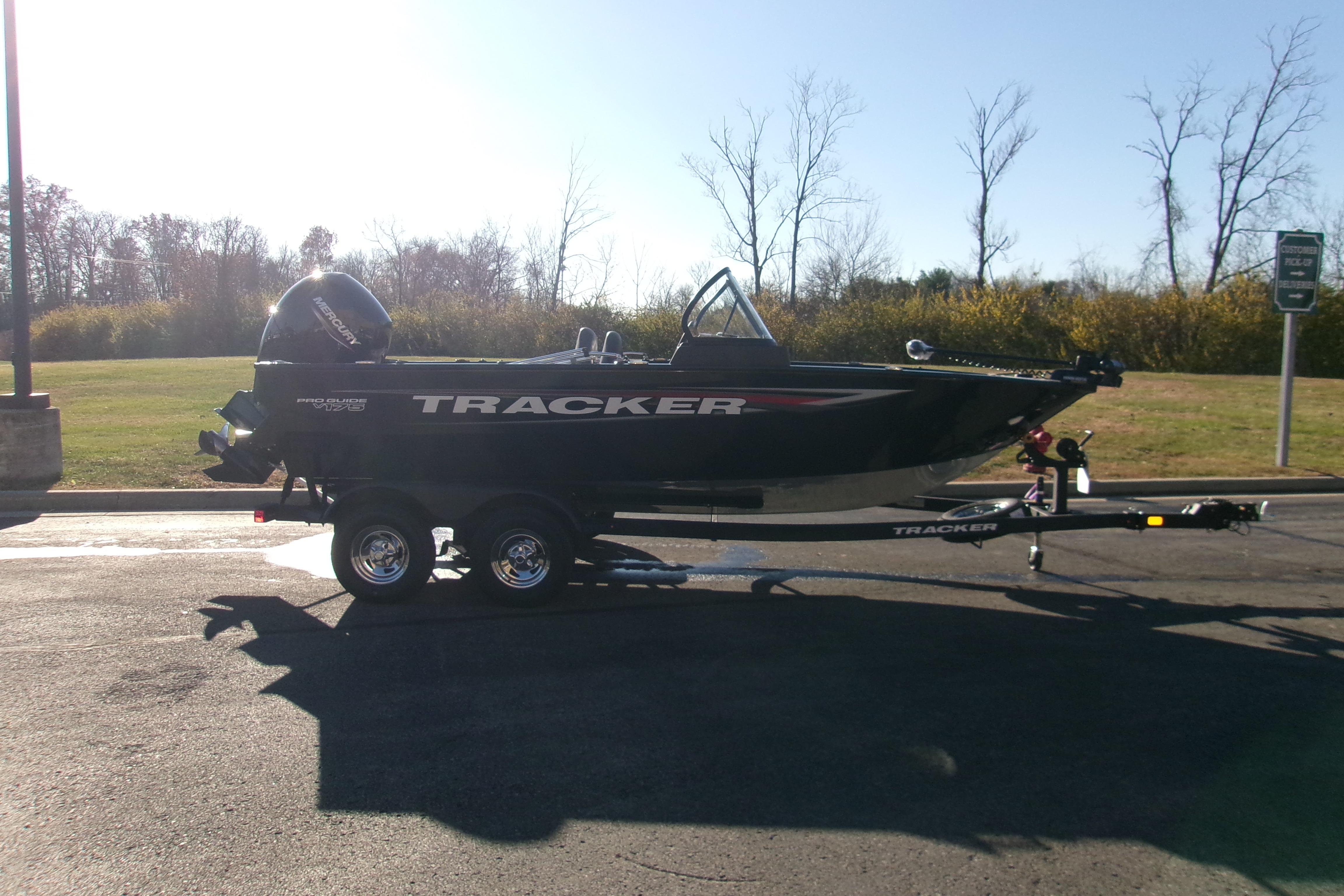 2026 Tracker Pro Guide V-175 WT