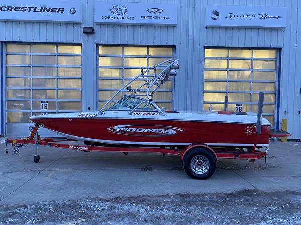 2006 Moomba Outback V