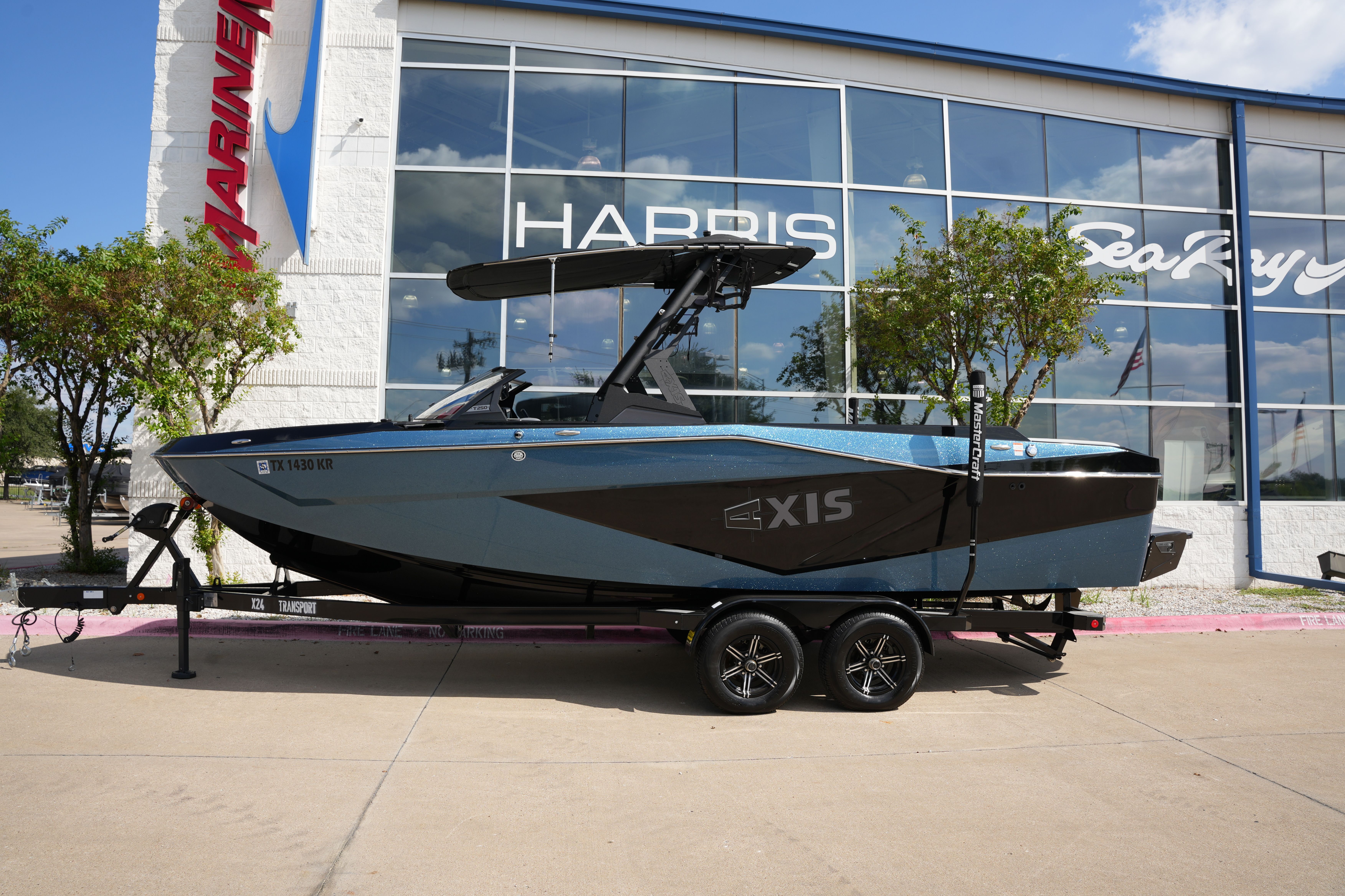 2023 Axis T250