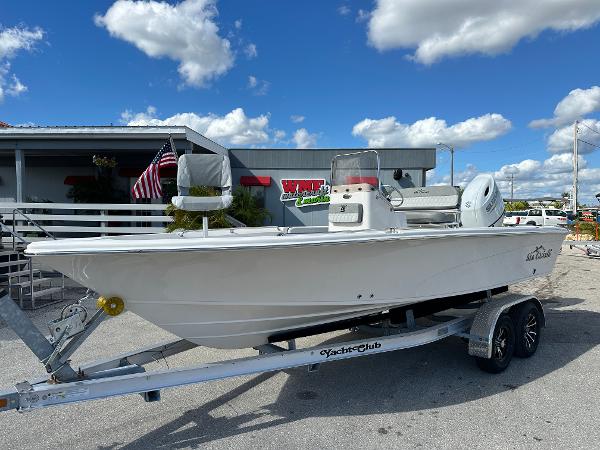2025 Sea Chaser 21 LX
