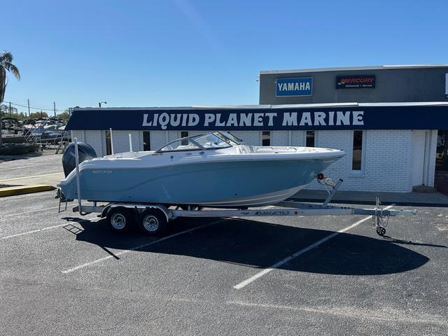 2025 Sea Fox 228 Traveler