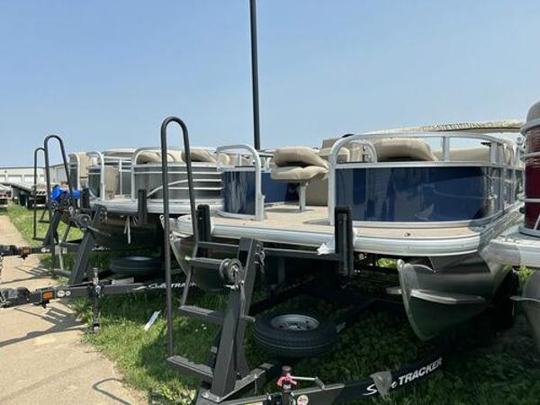 2025 Sun Tracker Bass Buggy 16 XL Select