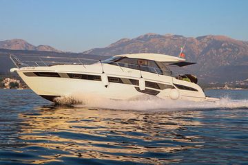 2020 Bavaria 45 HT
