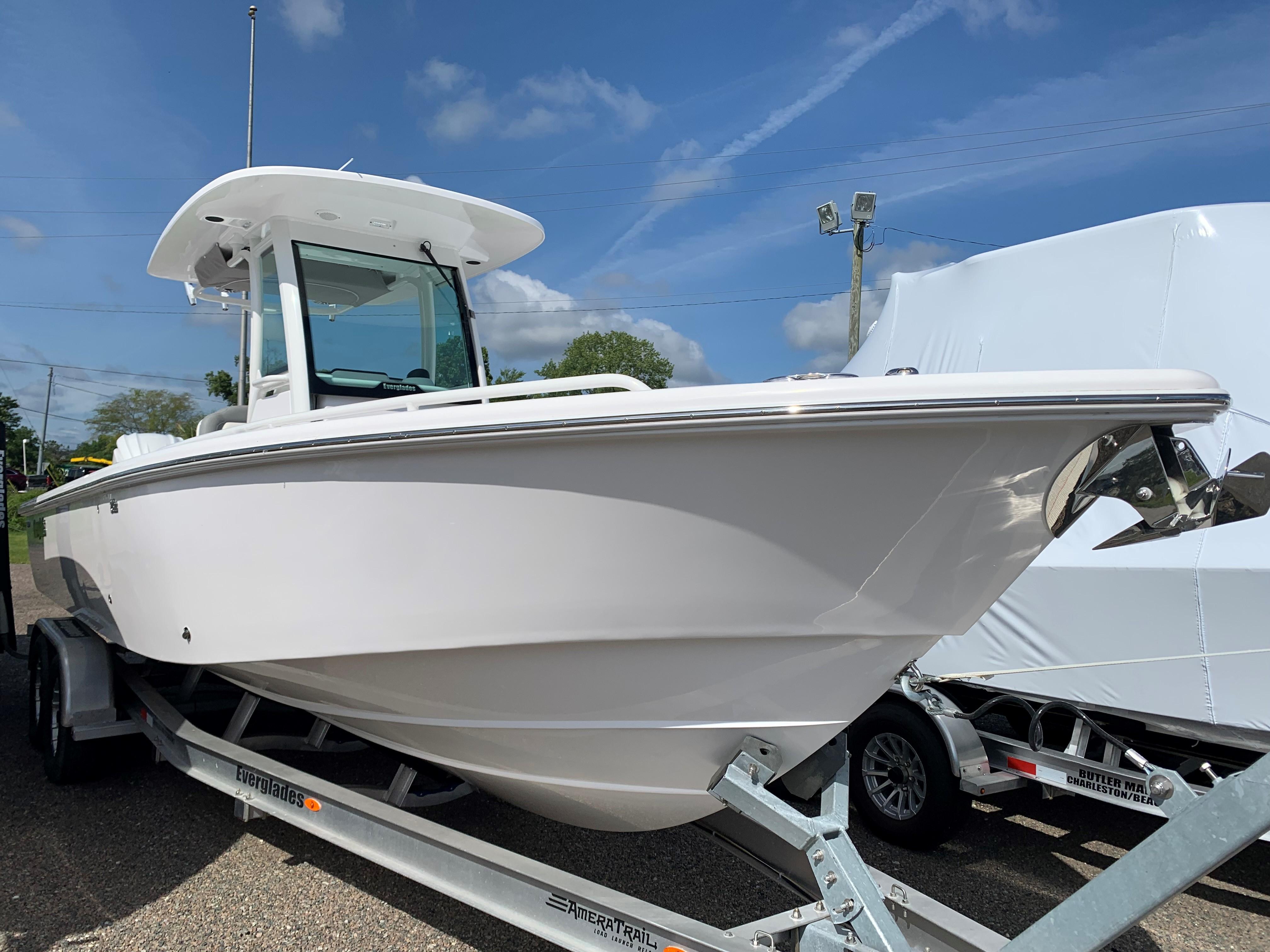 2023 Everglades 273CC