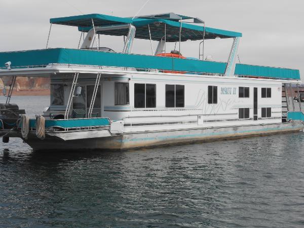 1999 Horizon Houseboat