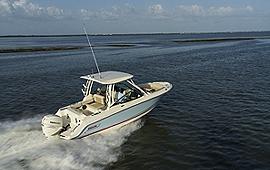 2025 Boston Whaler 210 Vantage