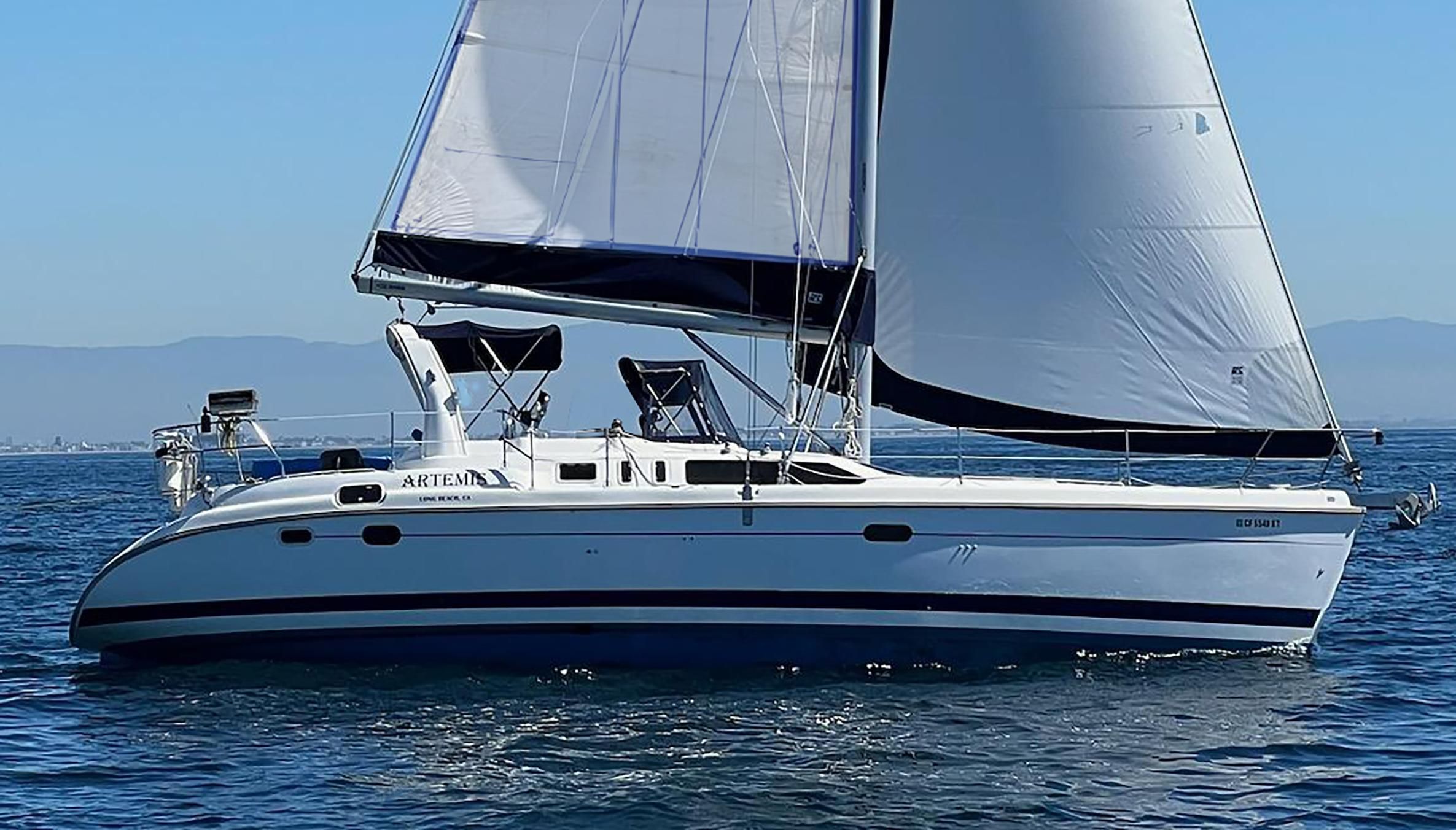 1997 Hunter 450 Passage