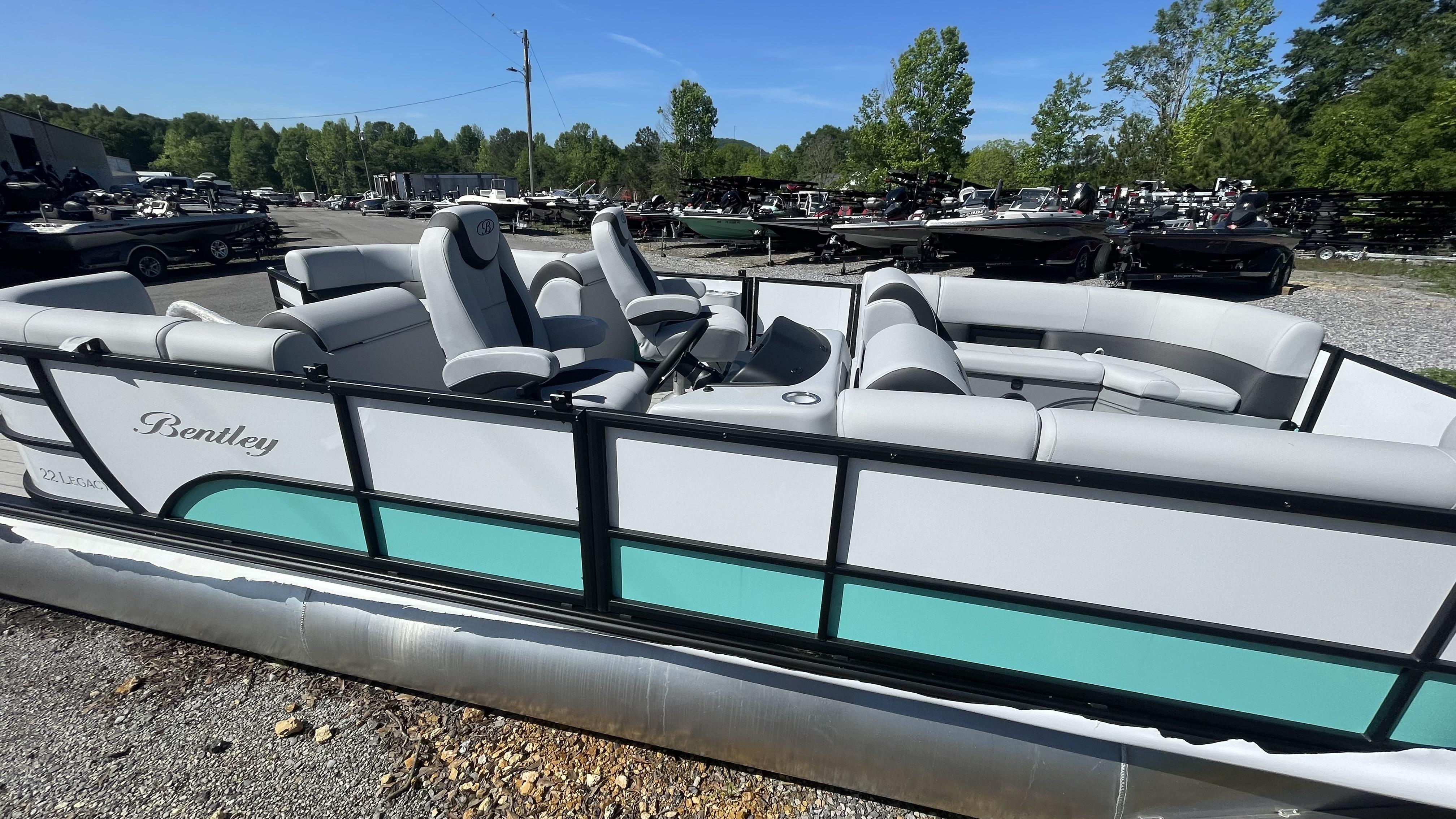 2024 Bentley Pontoons Legacy 223 Navigator, Southside Alabama - boats.com