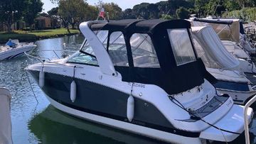 2021 Four Winns V255
