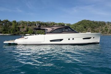 2022 Solaris Power Lobster 57