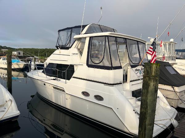 Carver 356 Aft Cabin Motor Yacht