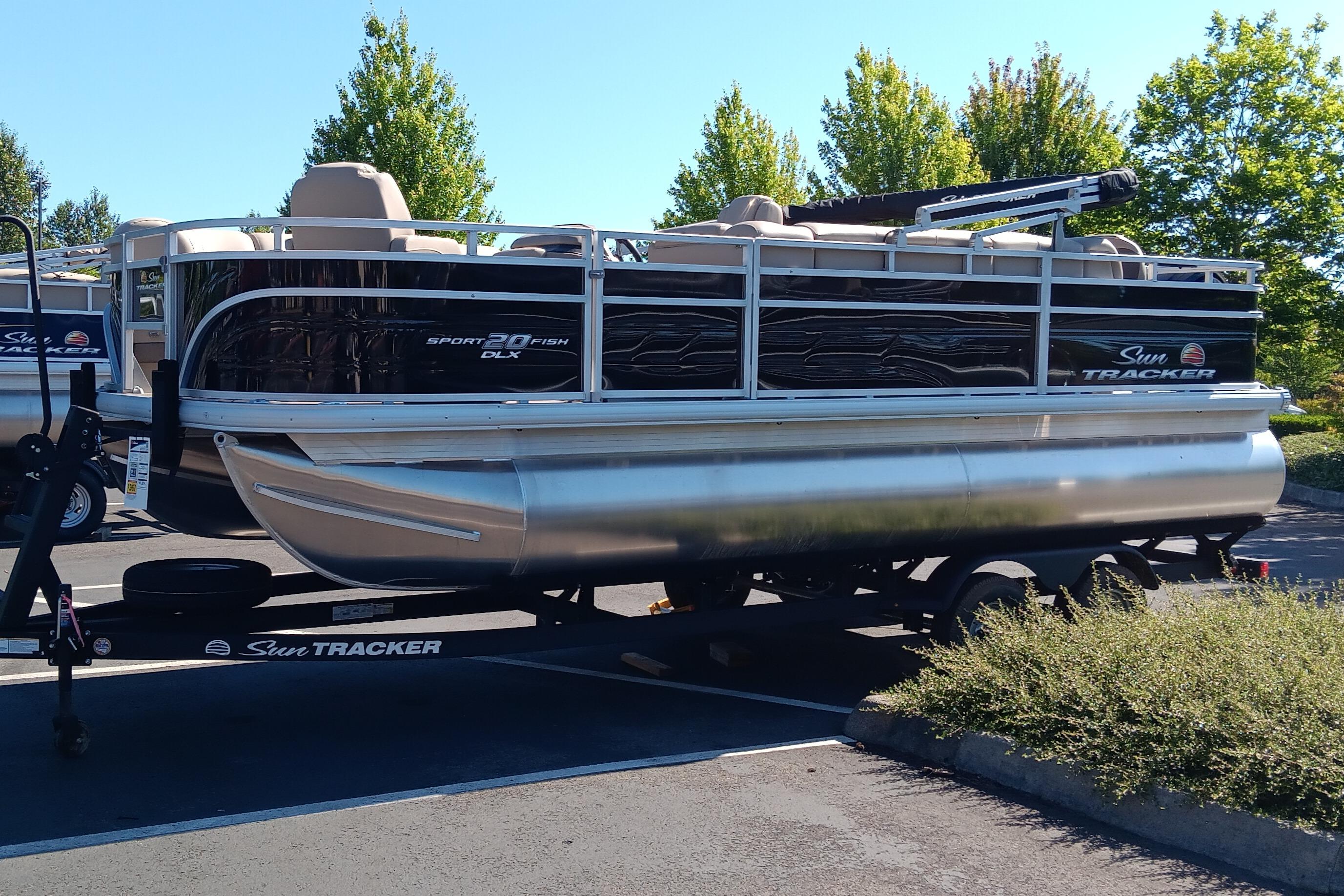 2025 Sun Tracker SportFish 20 DLX
