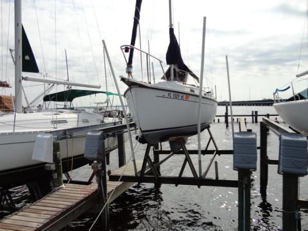 com pac sailboat reviews