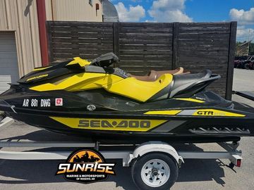 2016 Sea-Doo GTR