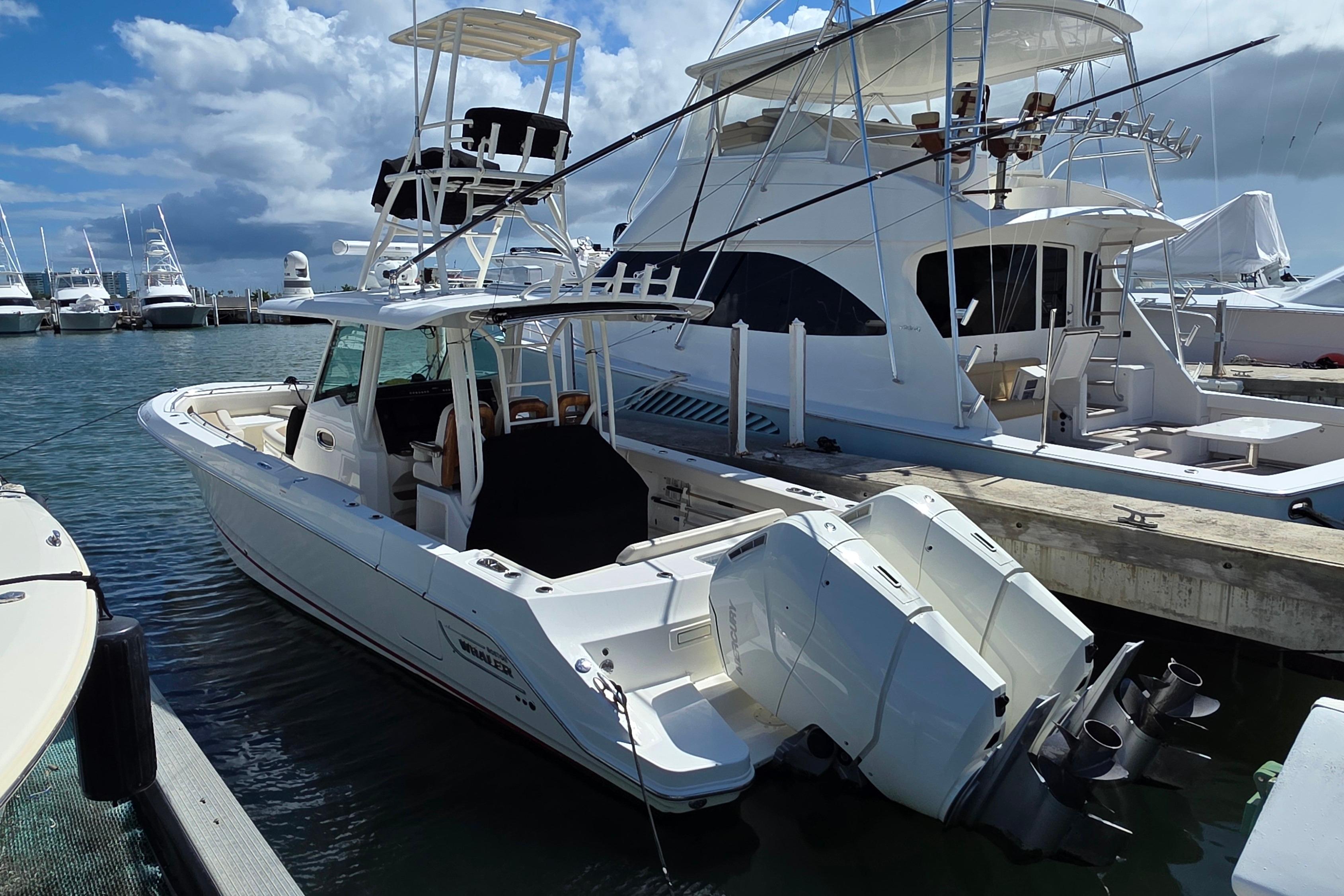 2023 Boston Whaler 360 Outrage