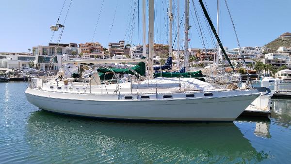 Catalina Morgan 41