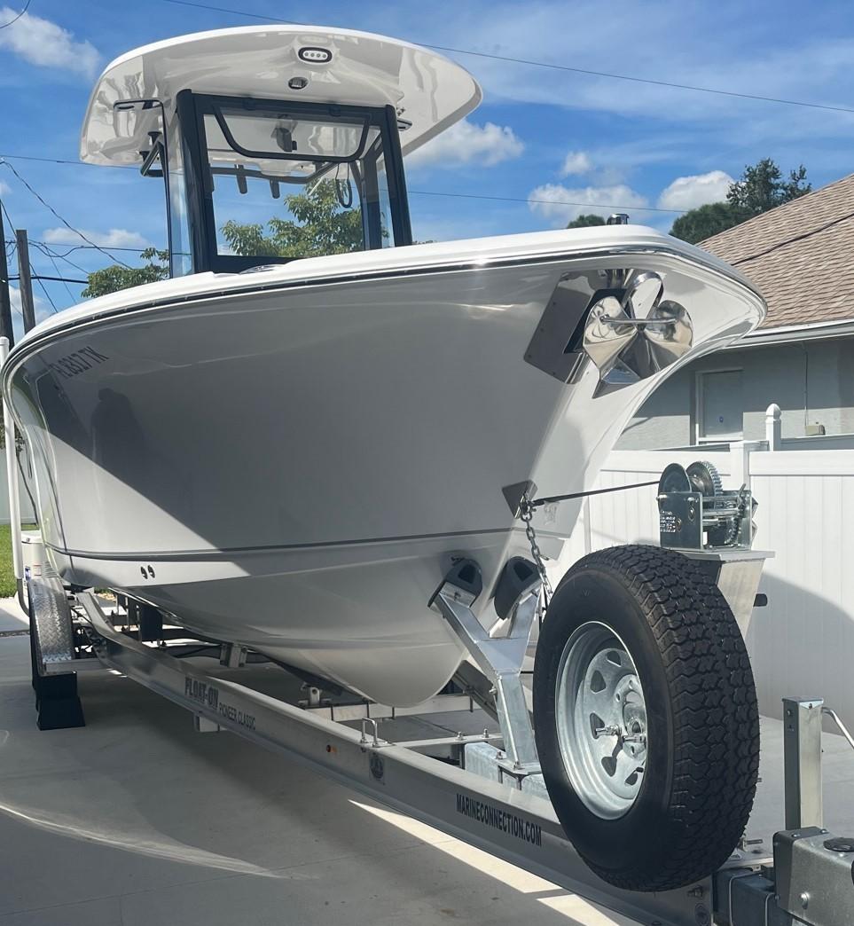 2023 Sea Hunt Ultra 265 SE