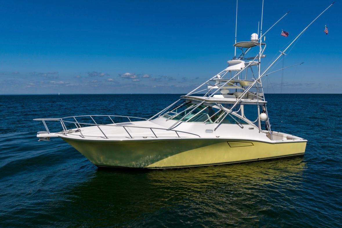 2005 Cabo 40 Express