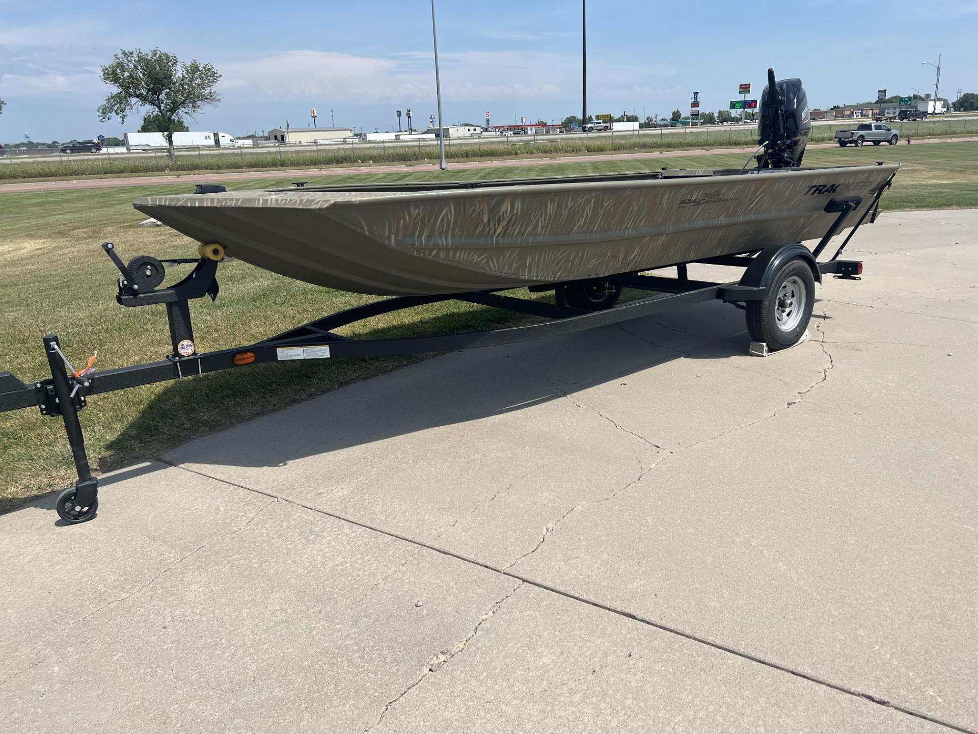 2025 Tracker Grizzly 1654 T Sportsman