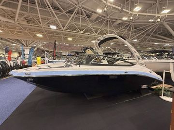2025 Yamaha Boats 195S