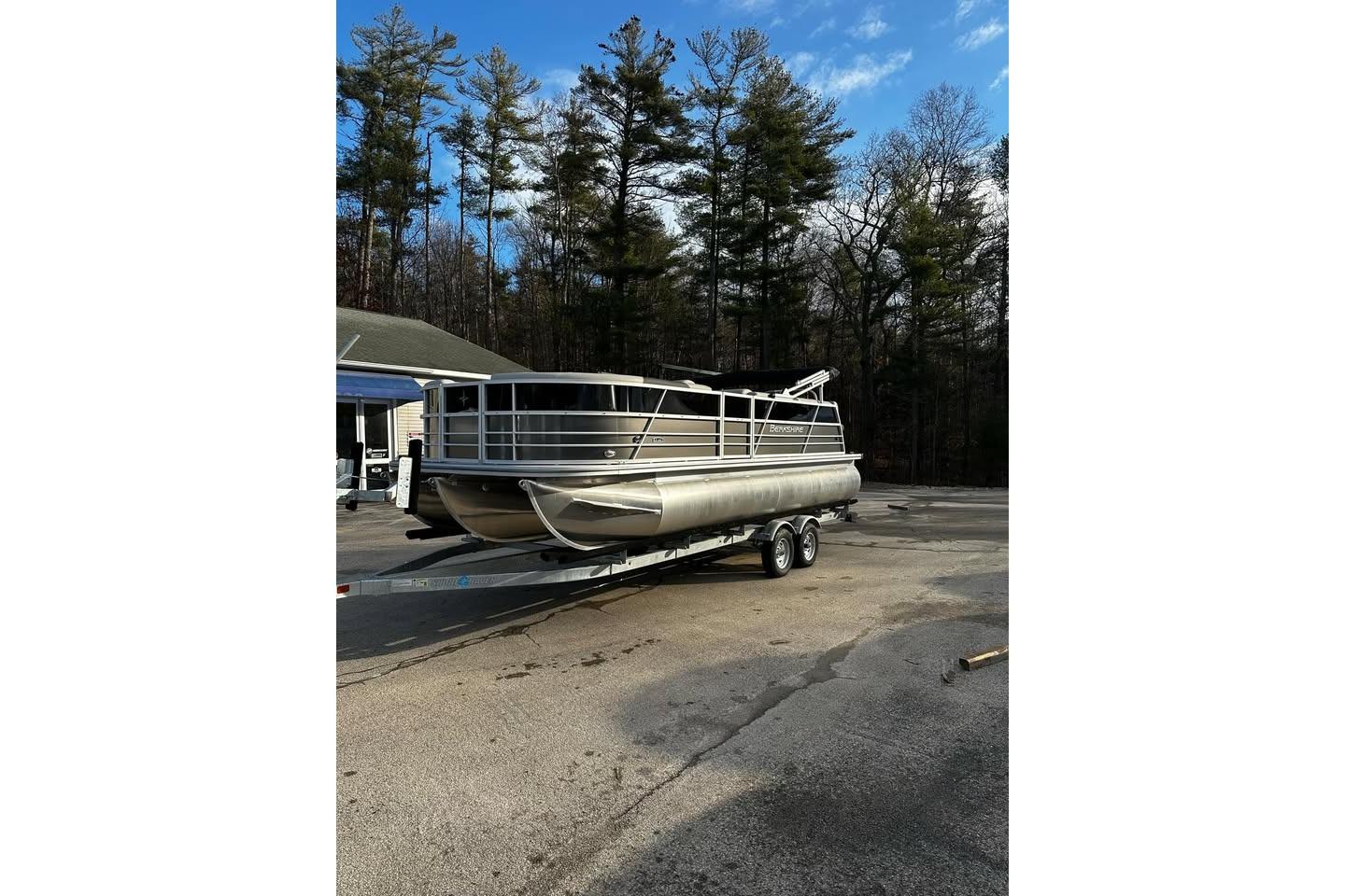 2025 Berkshire 22CL2 LE