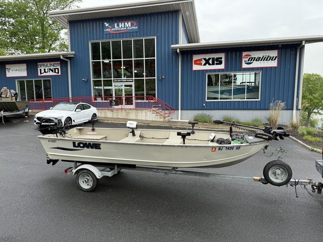 2011 Lowe ANGLER A1667