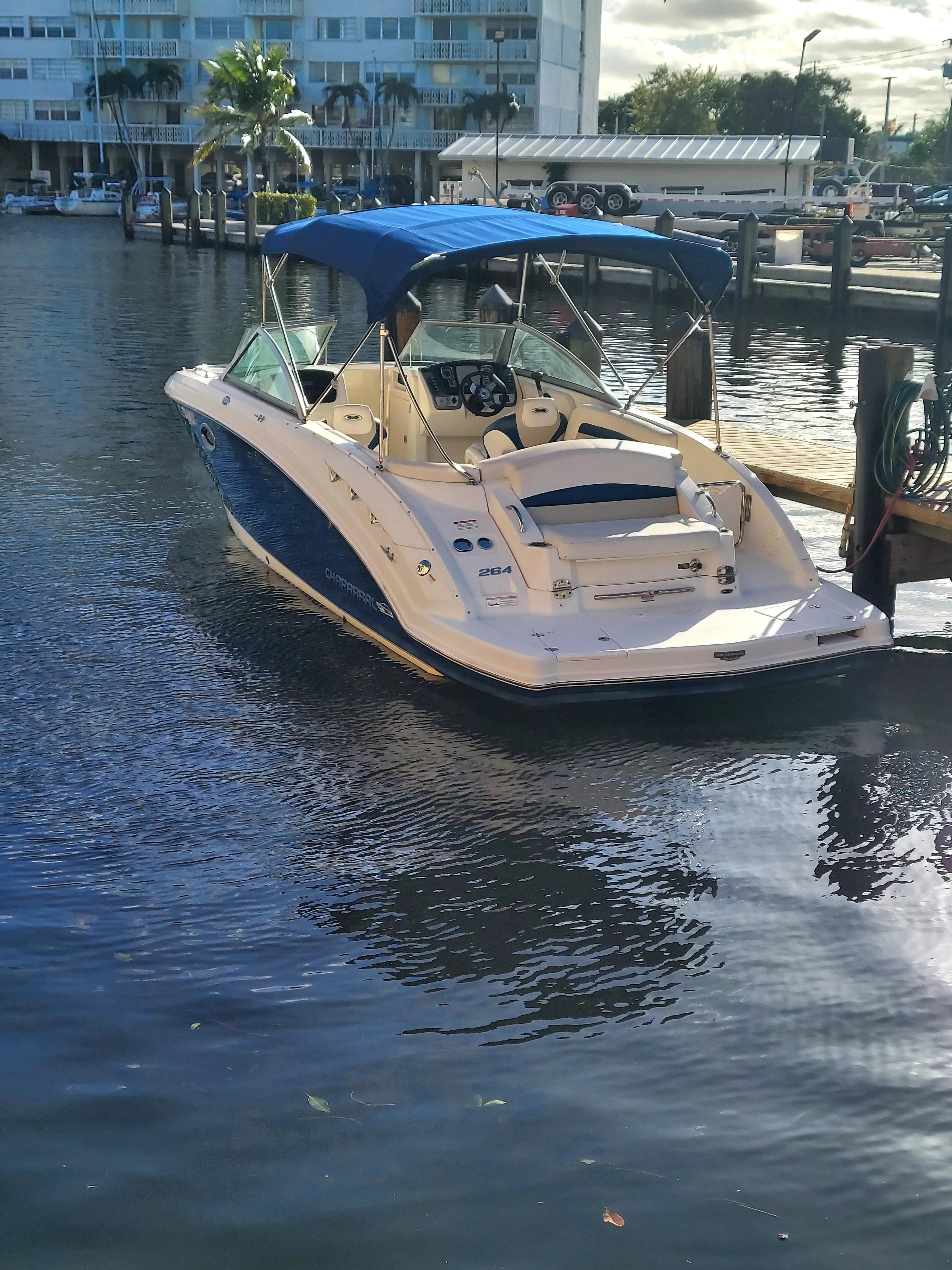 2012 Chaparral 264 Sunesta