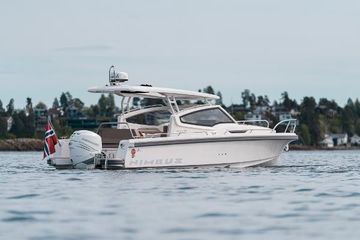 2018 Nimbus W9 T-Top