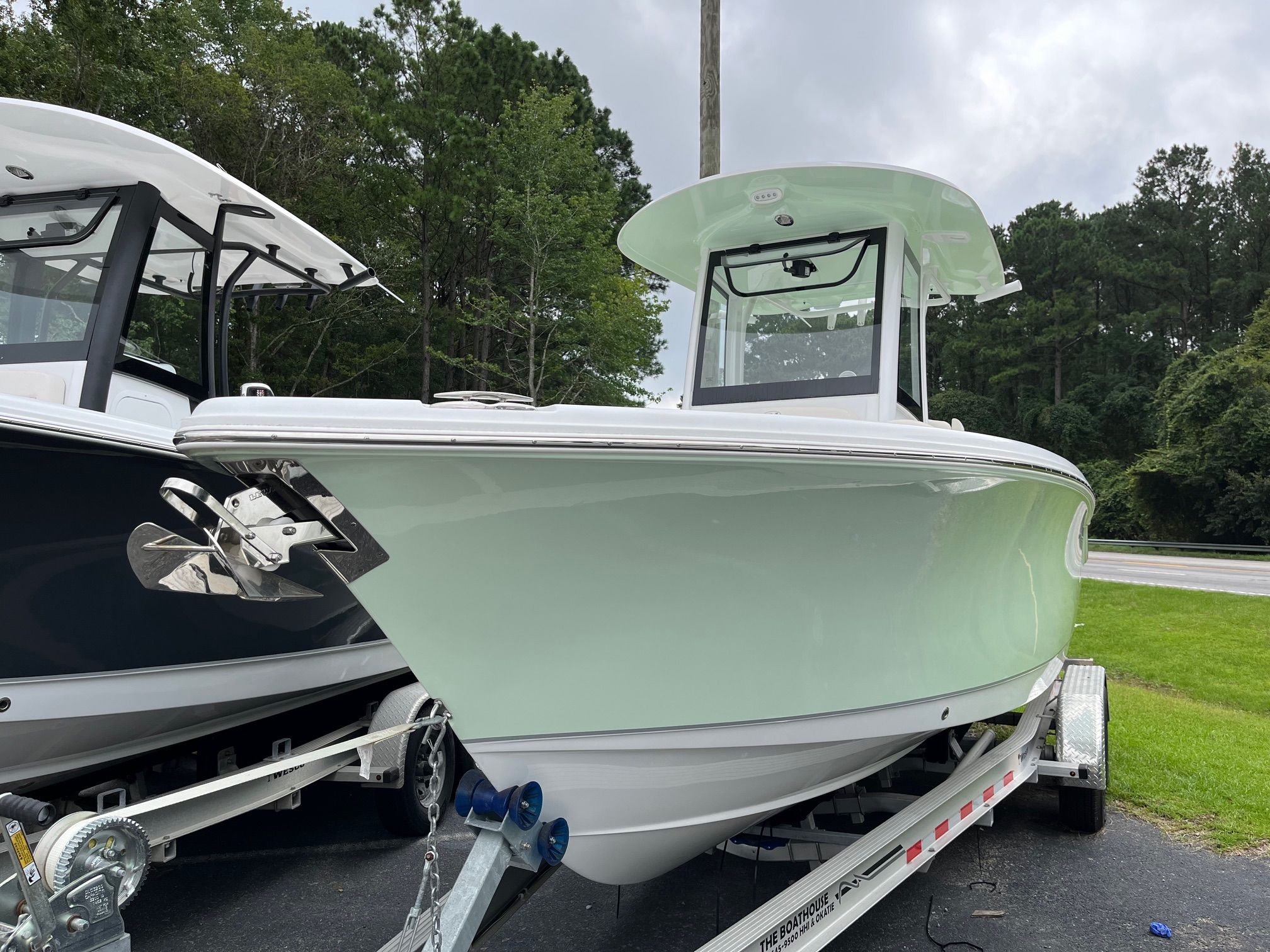 2025 Sea Hunt Ultra 255 SE