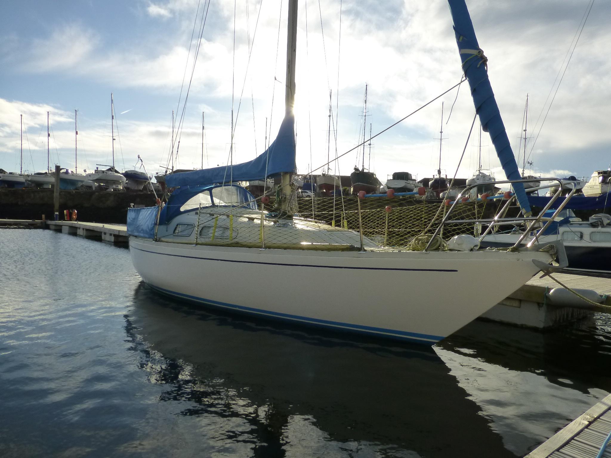 euroyachts troon office