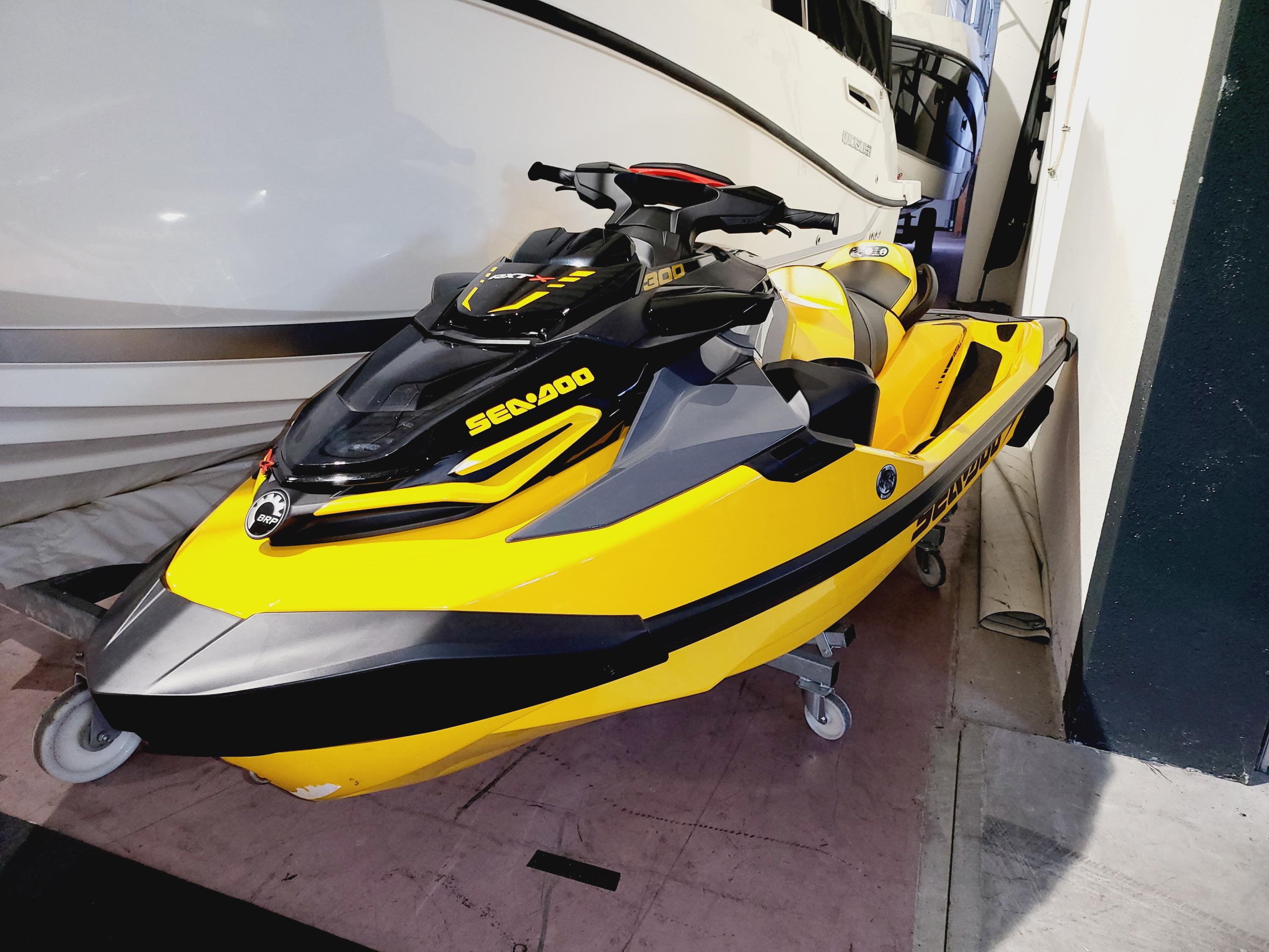 2023 Sea-Doo RXT-X RS 300 Audio, Boote Pfister GmbH Schwebheim Germany ...