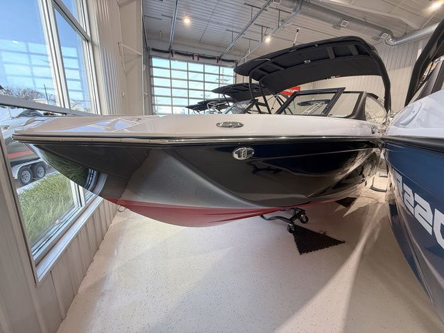 Yamaha Boats 222SD